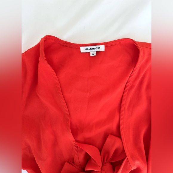 Glamorous tie front romper with ruffle trims - Picture 2 of 5